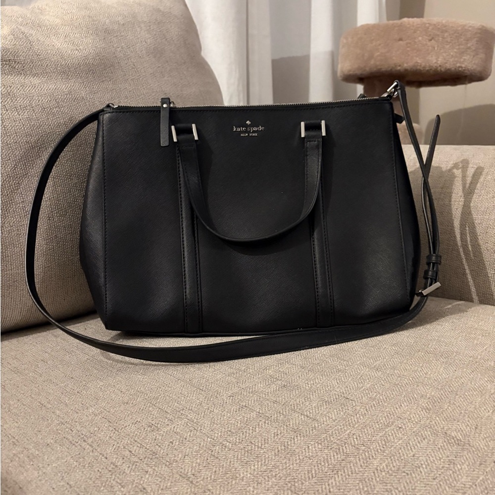 Kate Spade Elegant Black Shoulder Bag